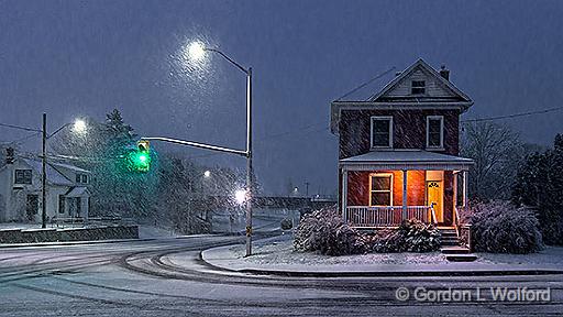 House On A Corner_23321-2.jpg - Photographed at Smiths Falls, Ontario, Canada.